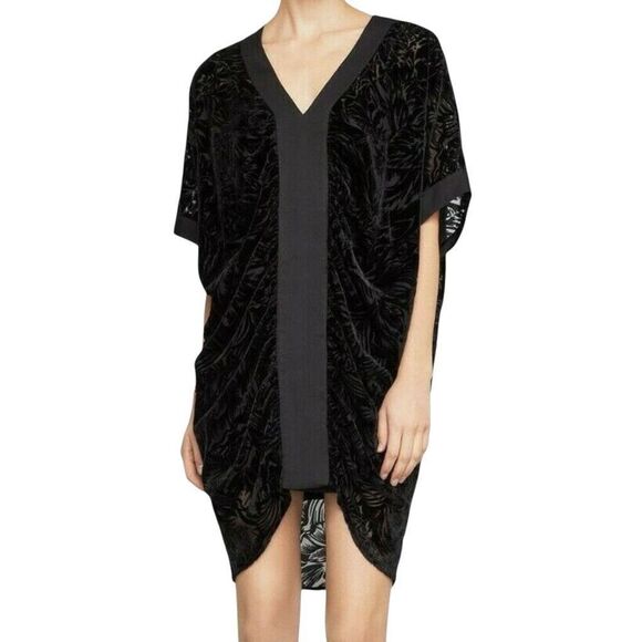 BCBGMaxAzria Dresses & Skirts - BCBGMAXAZRIA EUC velvet burnout V neck mini in Black Size S